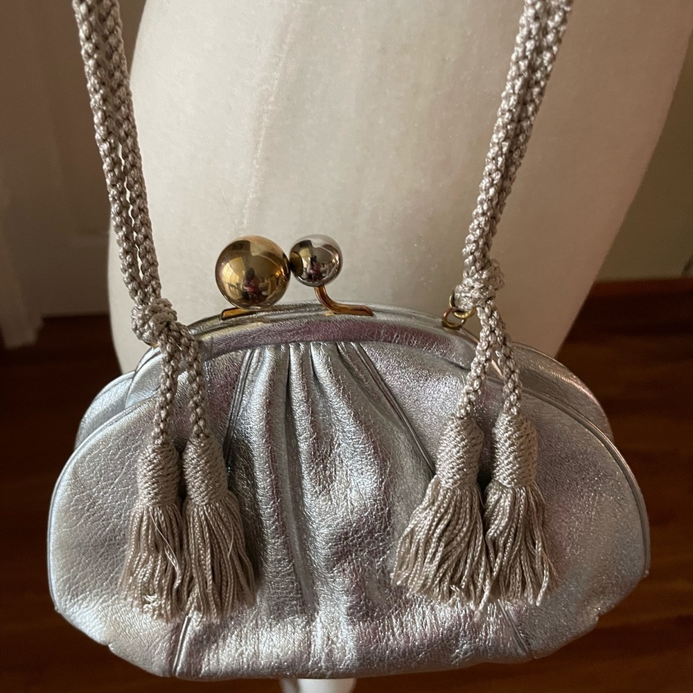 Vintage Lovely  JUDITH LEIBER AUTHENTIC Silver Leather Clutch Evening bag